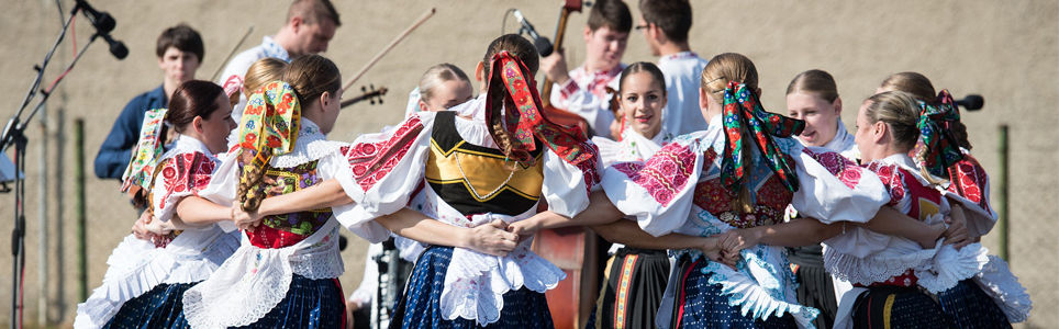 Spievaj ze si spievaj: folclore e cultura popular na Eslováquia