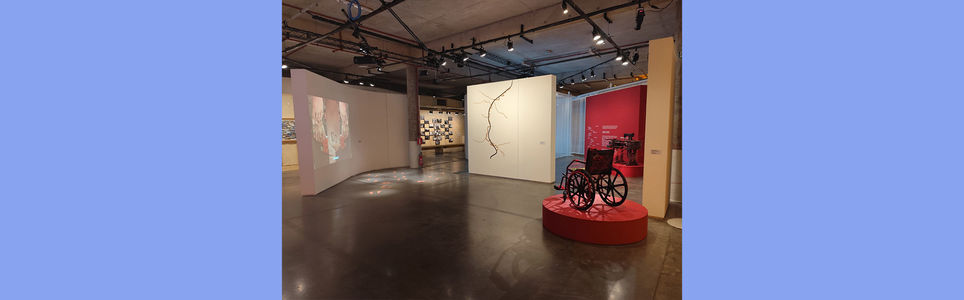 Encontro 3. Poética DEF nas artes visuais: a exposição Frestas