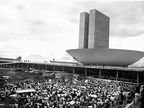 Literatura, memória e resistência: a representação literária de tempos de crise