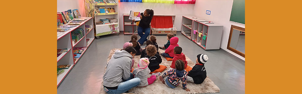 A transformação de espaços de leitura em ambientes que educam