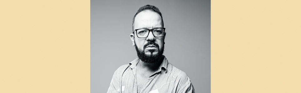 Slam como prática de letramento literário
