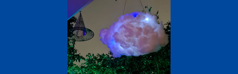 Oficina de luminária