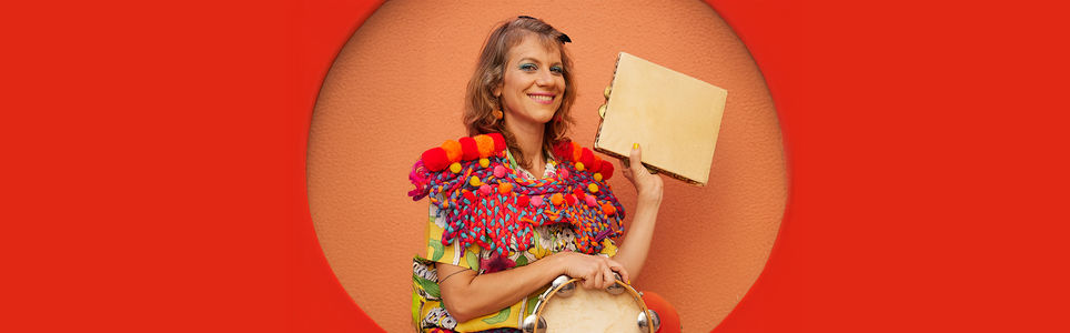 PROSAS MUSICAIS. Cris Barulins: uma cantora para as infâncias